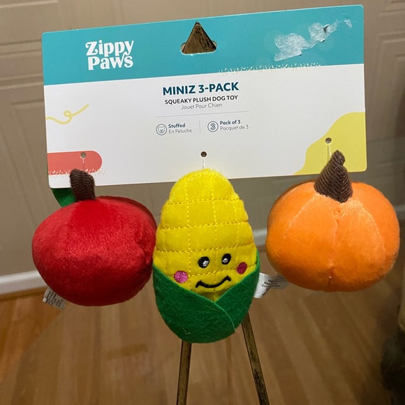 - Zippy Paws Set Of 3 Little Toys With Squeaker - Picture 2 of 6